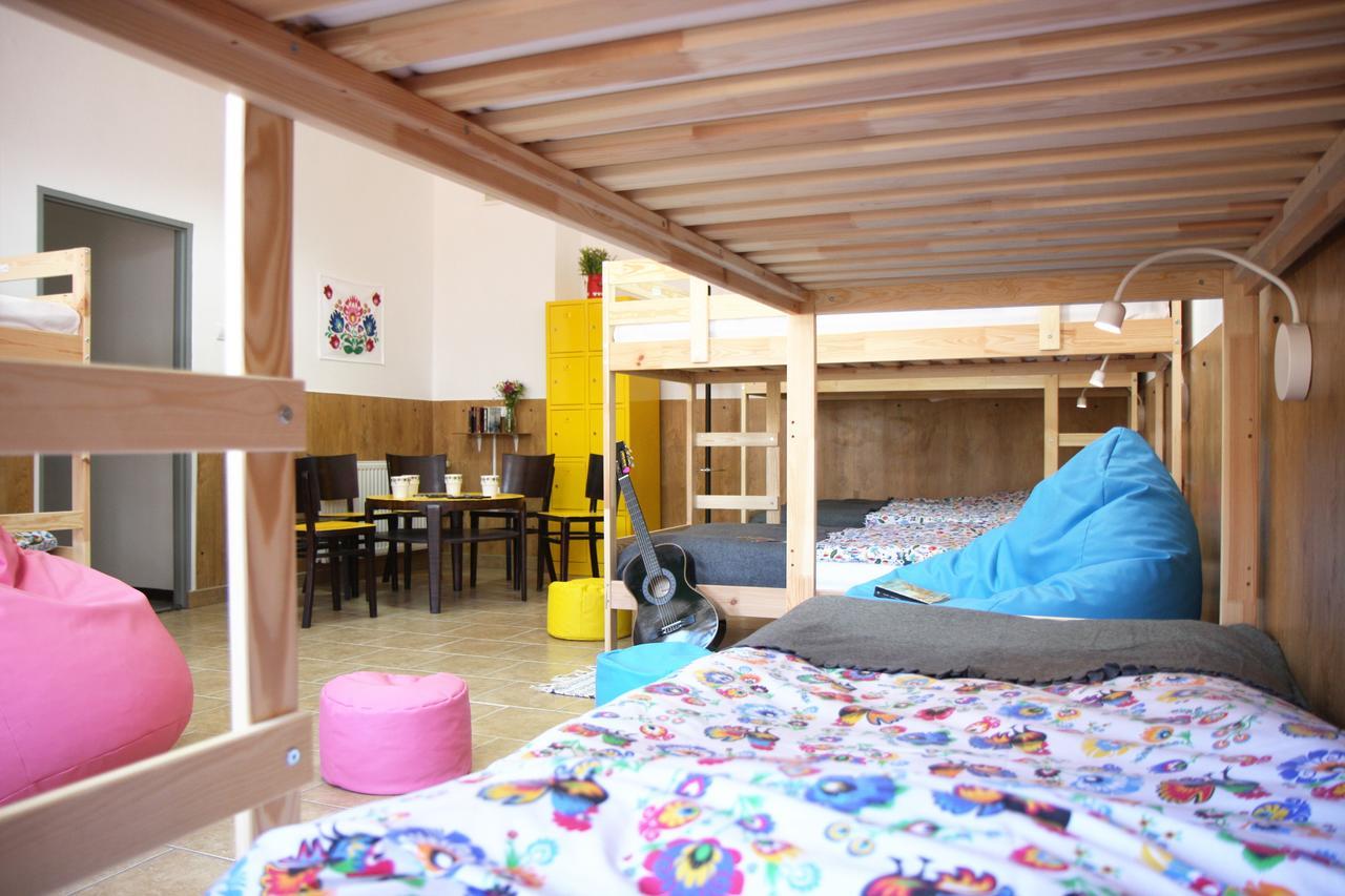 Folk Hostel *